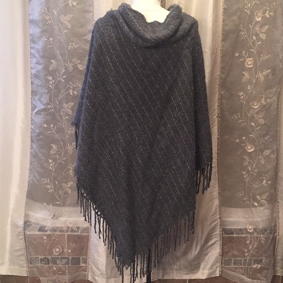 COPY - Nanette Lepore Poncho - Picture 2 of 4